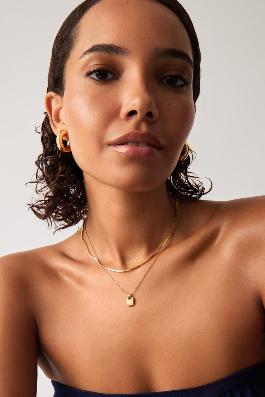 Engravable Small Tag Pendant Necklace | 18ct Gold Vermeil Necklaces Missoma