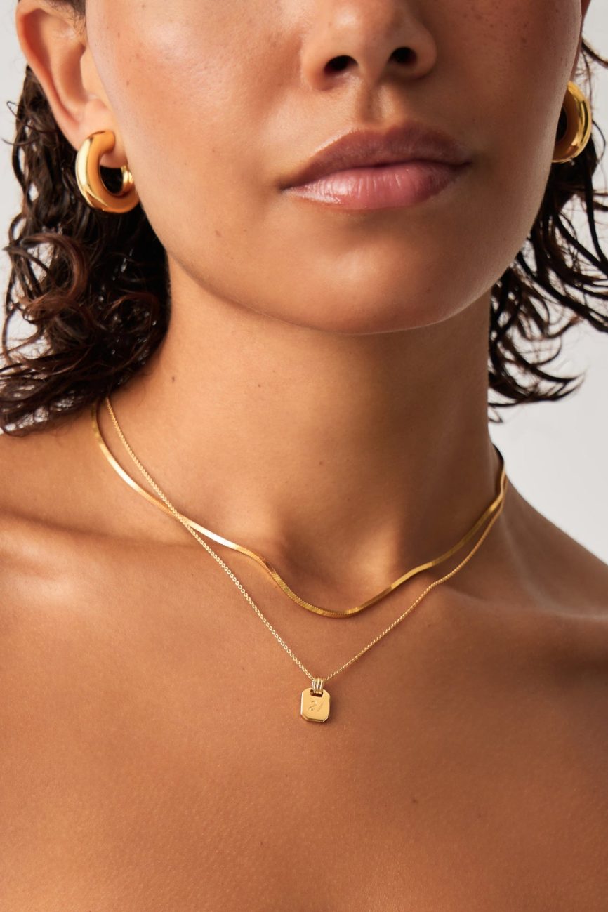 Engravable Small Tag Pendant Necklace | 18ct Gold Vermeil Necklaces Missoma