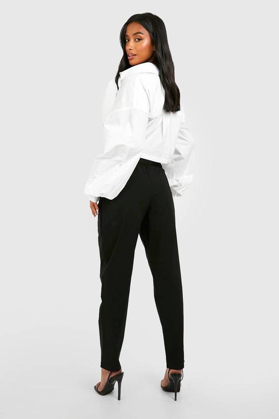 boohoo Petite Super Stretch Tapered Tailored Trouser 2