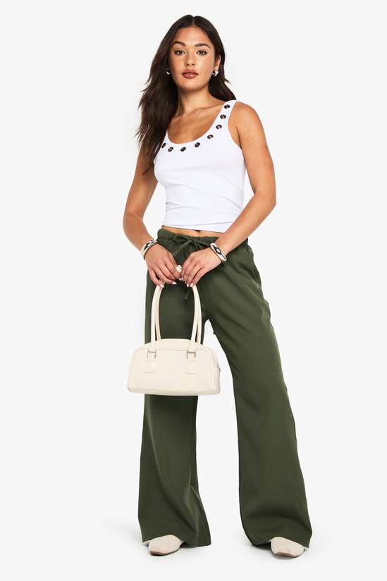 boohoo Petite Woven Elasticated Waist Straight Leg Trousers 3