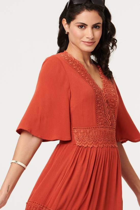 Izabel London Lace Trim Tiered 1/2 Sleeve Maxi Dress 4