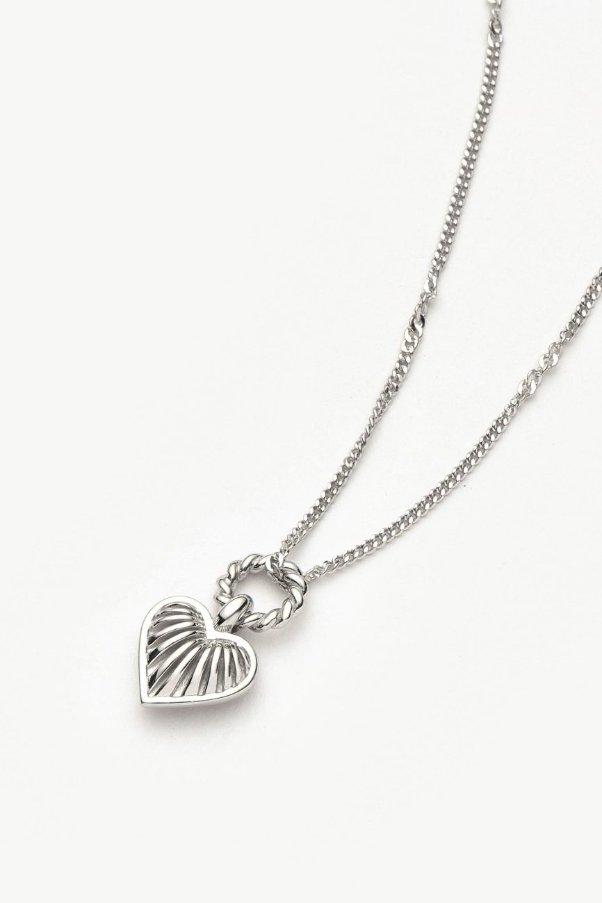 Mini Ridge Heart Charm Pendant Necklace | Silver Plated Necklaces Missoma