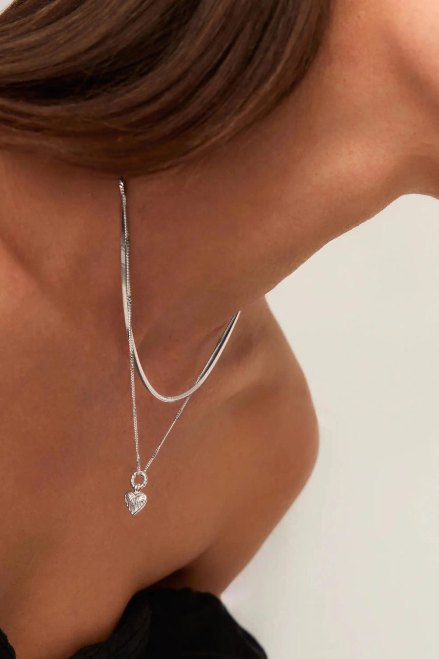 Mini Ridge Heart Charm Pendant Necklace | Sterling Silver Necklaces Missoma